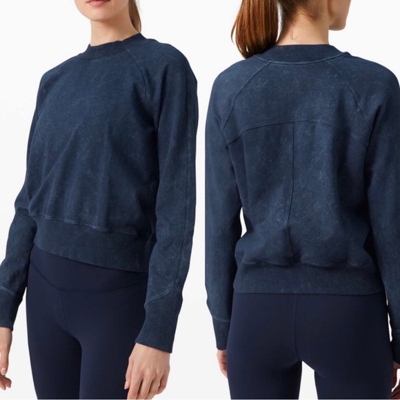 lululemon athletica Tops - Lululemon Ready to Roll Crew  Dye Acid Rubber Dye True Navy Size 4